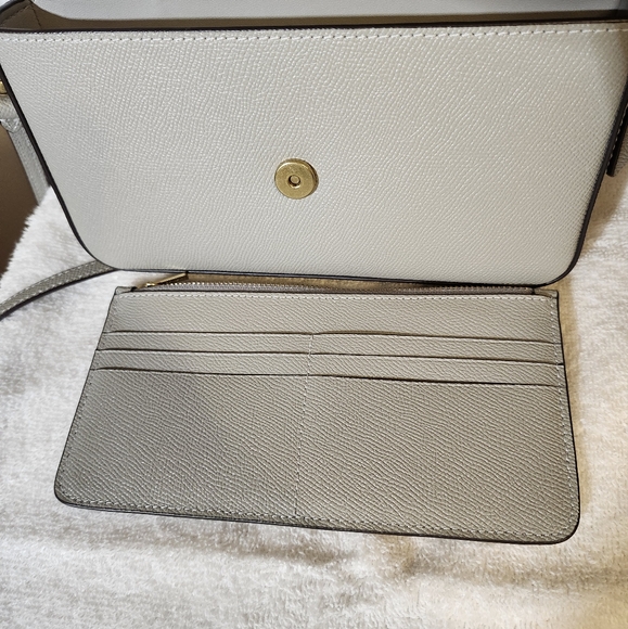 Coach Wyn  Crossbody Bag Lowest Price - Picture 4 of 9